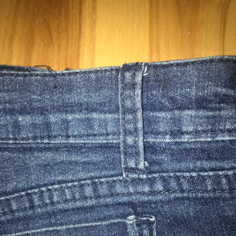 Booty shorts - Picture 3 of 4